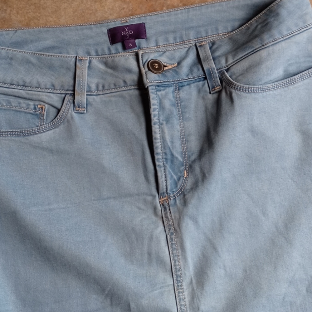 Skirt - Picture 2 of 4